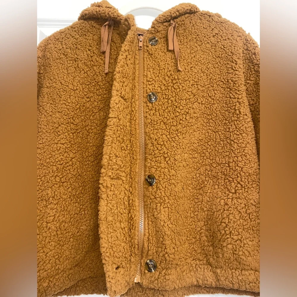 Mine Sherpa button up/zip up jacket - Picture 3 of 4